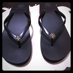 Tory Burch sandals. Never worn !